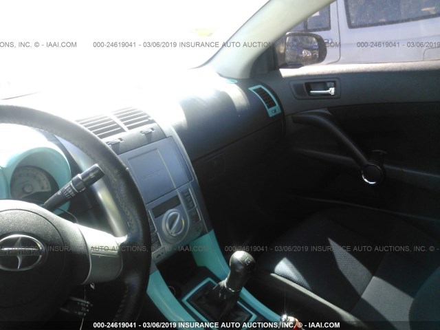 JTKDE177670164447 - 2007 TOYOTA SCION TC ნაცრისფერი ფოტო 5