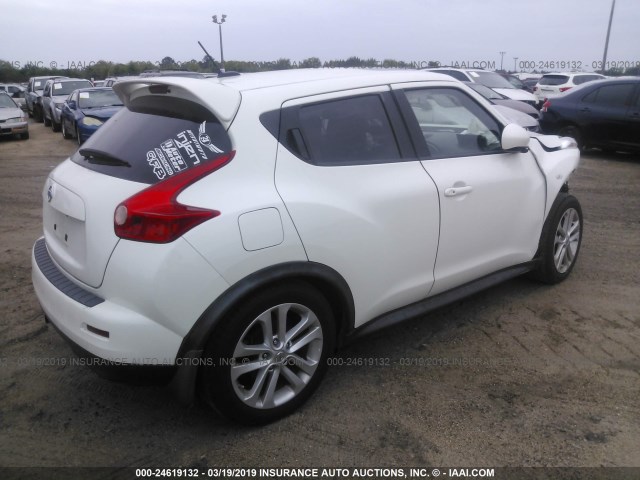 JN8AF5MVXDT218719 - 2013 NISSAN JUKE S/SV/SL WHITE photo 4