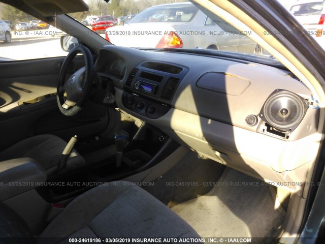 4T1BE30K82U571448 - 2002 TOYOTA CAMRY LE/XLE/SE GREEN photo 5