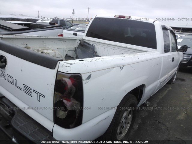 2GCEC19V931124245 - 2003 CHEVROLET SILVERADO C1500 WHITE photo 4