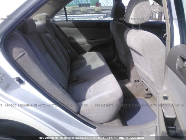 4T1BE32K03U205420 - 2003 TOYOTA CAMRY LE/XLE/SE WHITE photo 8