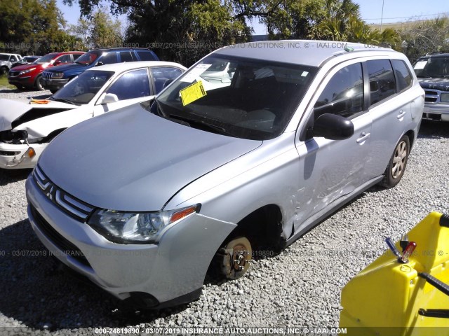 JA4AD2A3XEZ009864 - 2014 MITSUBISHI OUTLANDER ES SILVER photo 2