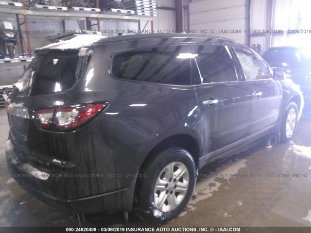 1GNKVFED7GJ261467 - 2016 CHEVROLET TRAVERSE LS GRAY photo 4