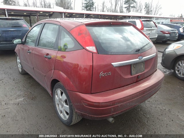 3FAFP37372R236001 - 2002 FORD FOCUS ZX5 RED photo 3