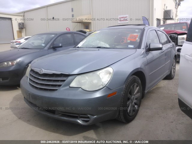 1C3CC5FD9AN155991 - 2010 CHRYSLER SEBRING LIMITED SILVER photo 2