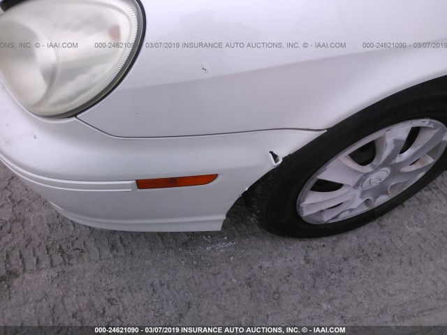 KMHWF25S83A903523 - 2003 HYUNDAI SONATA GL WHITE photo 6