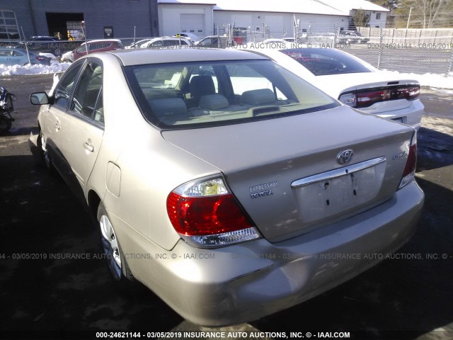 4T1BE32K45U609775 - 2005 TOYOTA CAMRY LE/XLE/SE TAN photo 3