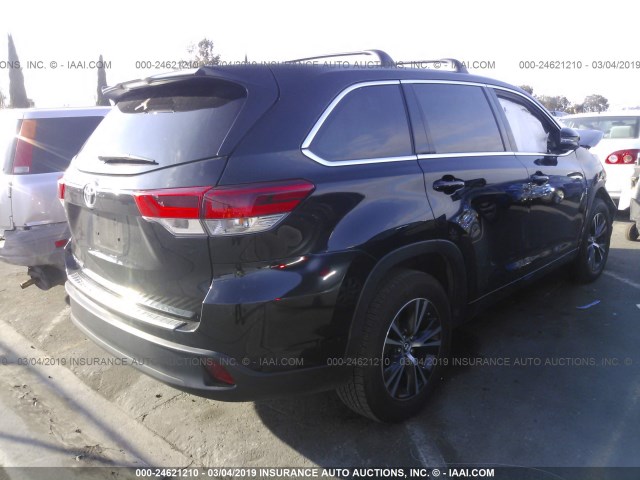 5TDZARFH7JS037485 - 2018 TOYOTA HIGHLANDER LE BLACK photo 4