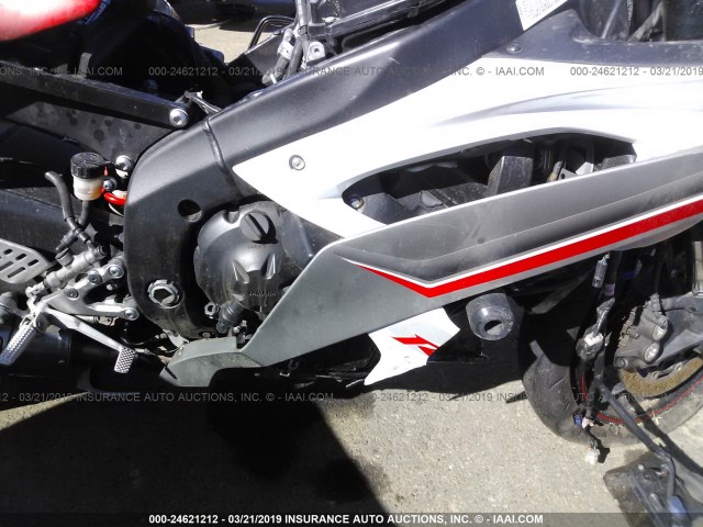 JYARJ16E99A018965 - 2009 YAMAHA YZFR6 WHITE photo 8