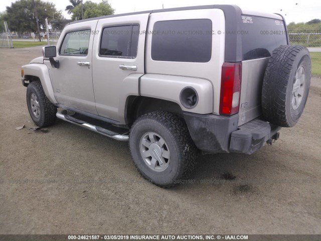 5GTDN13E178160263 - 2007 HUMMER H3 SILVER photo 3