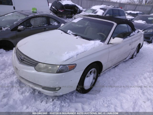 2T1FF28P32C596574 - 2002 TOYOTA CAMRY SOLARA SE/SLE WHITE photo 2