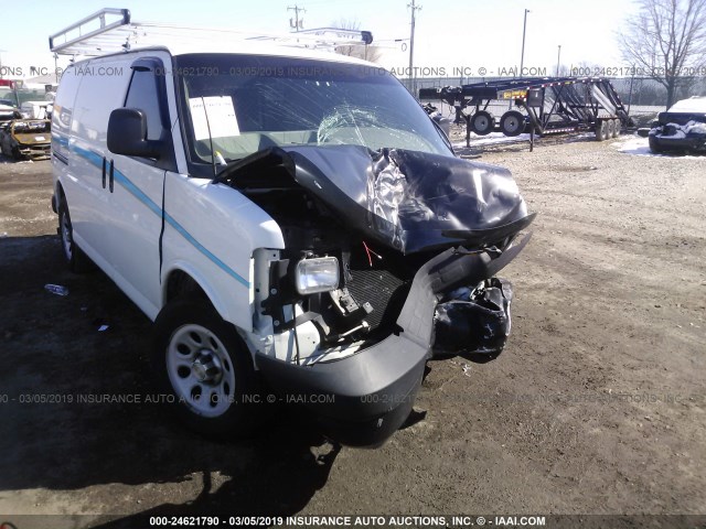 1GCSGAFX7E1138005 - 2014 CHEVROLET EXPRESS G1500  WHITE photo 1