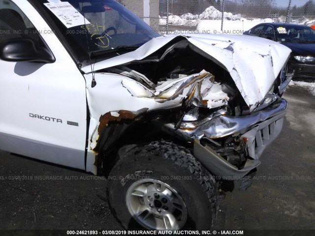 1B7GG22X1YS649080 - 2000 DODGE DAKOTA WHITE photo 6