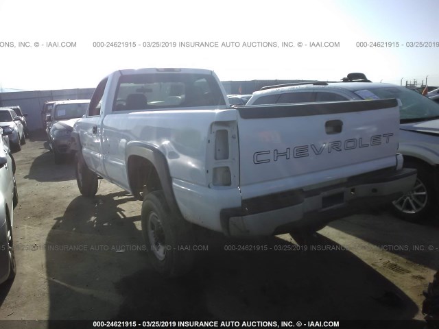 1GCHC24U75E106474 - 2005 CHEVROLET SILVERADO C2500 HEAVY DUTY WHITE photo 3