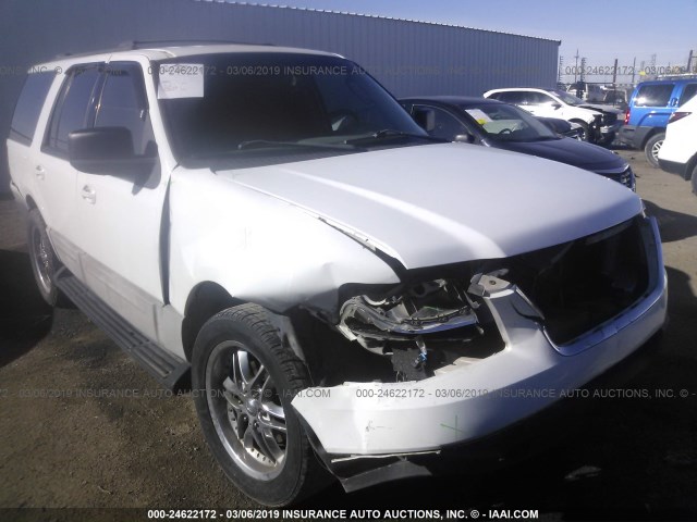 1FMPU15L24LA72846 - 2004 FORD EXPEDITION XLT WHITE photo 1