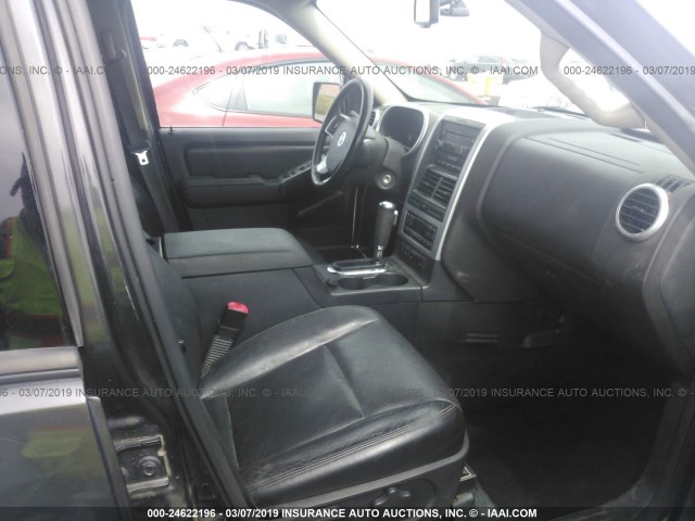 4M2EU47E17UJ06912 - 2007 MERCURY MOUNTAINEER LUXURY GRAY photo 5