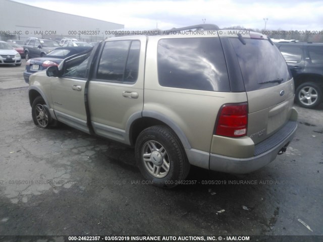 1FMZU63K42ZD00033 - 2002 FORD EXPLORER XLT Champagne photo 3