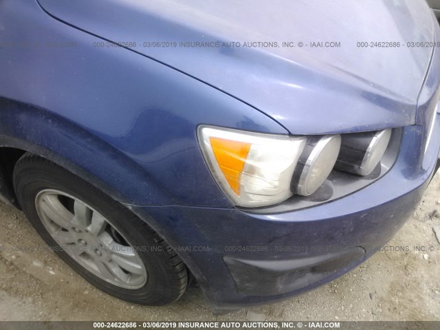 1G1JA5SH2C4195946 - 2012 CHEVROLET SONIC LS 蓝色 照片 6