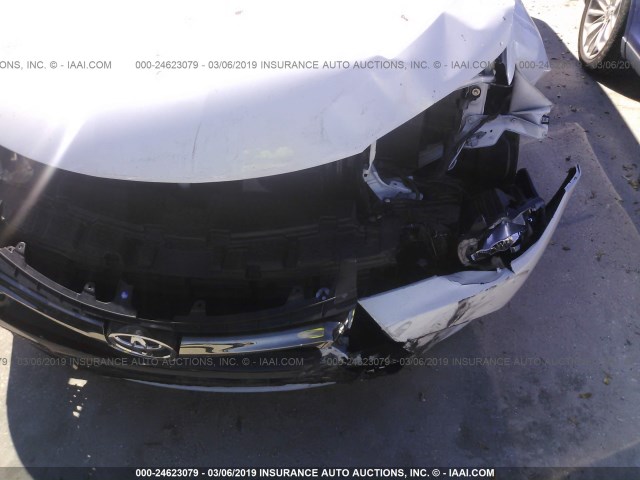 4T1BF1FK8HU369209 - 2017 TOYOTA CAMRY LE/XLE/SE/XSE თეთრი ფოტო 6