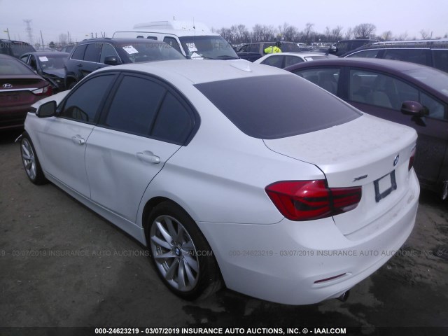 WBA8E5G52GNT40151 - 2016 BMW 320 XI WHITE photo 3