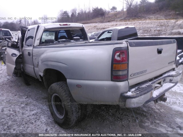 1GCJK33225F884136 - 2005 CHEVROLET SILVERADO K3500 SILVER photo 3