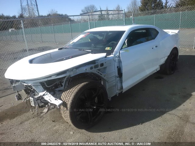 1G1FK1R6XJ0118150 - 2018 CHEVROLET CAMARO ZL1 WHITE photo 2