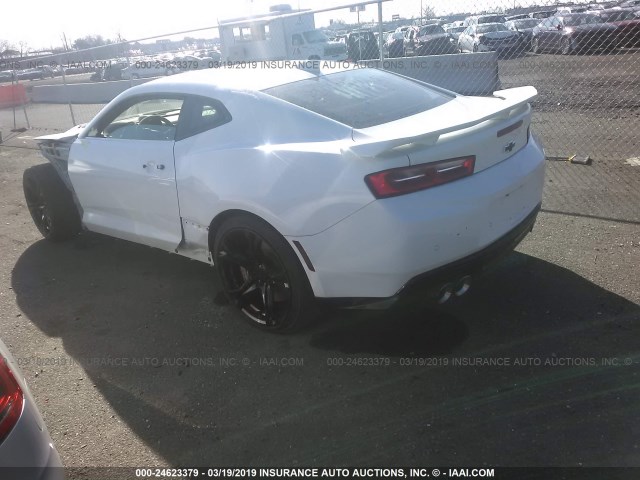 1G1FK1R6XJ0118150 - 2018 CHEVROLET CAMARO ZL1 WHITE photo 3