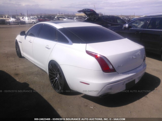 SAJWA2GB7BLV12917 - 2011 JAGUAR XJL WHITE photo 3