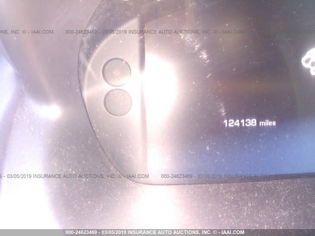 SAJWA2GB7BLV12917 - 2011 JAGUAR XJL WHITE photo 7