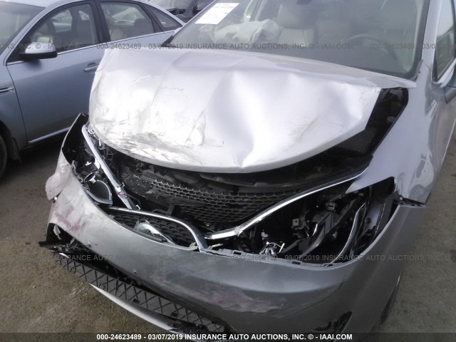 2C4RC1BG0HR816044 - 2017 CHRYSLER PACIFICA TOURING L ვერცხლისფერი ფოტო 6