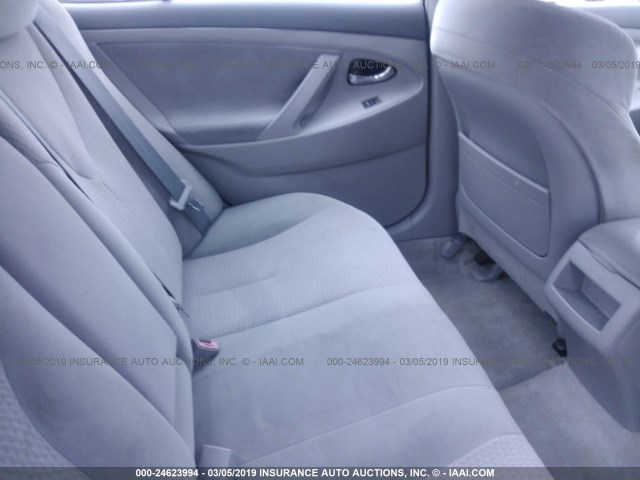 4T1BF3EK4AU038811 - 2010 TOYOTA CAMRY SE/LE/XLE 银色 照片 8