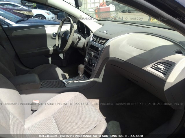 1G1ZB5E13BF301225 - 2011 CHEVROLET MALIBU LS 蓝色 照片 5
