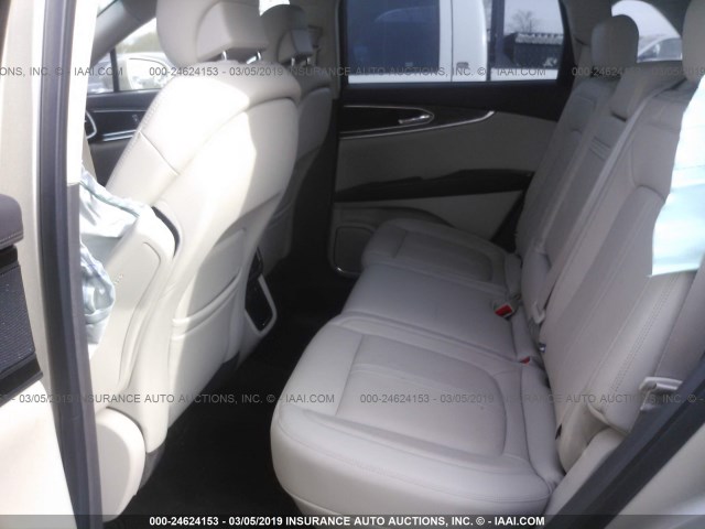 2LMPJ6LRXHBL50142 - 2017 LINCOLN MKX RESERVE Ոսկեգույն լուսանկար 8