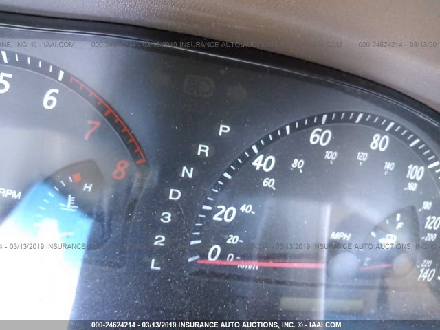 4T1BF32K83U061385 - 2003 TOYOTA CAMRY LE/XLE/SE BLACK photo 7