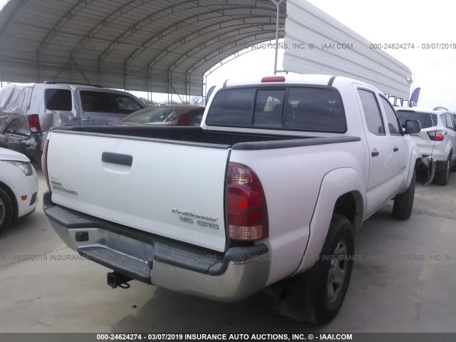 3TMJU62N98M060209 - 2008 TOYOTA TACOMA DOUBLE CAB PRERUNNER WHITE photo 4