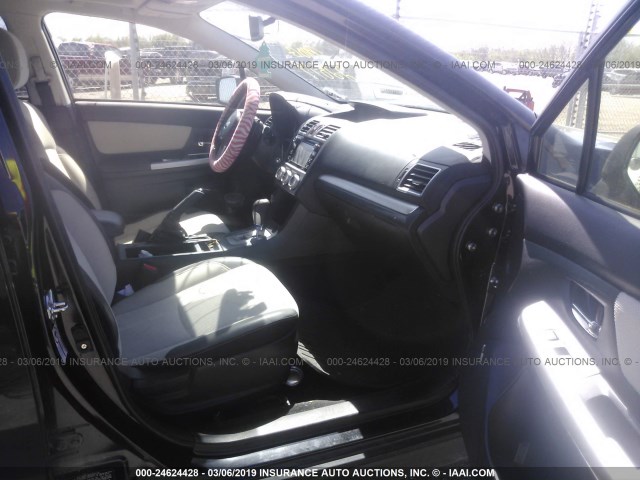 JF2GPABC2GH263174 - 2016 SUBARU CROSSTREK PREMIUM შავი ფოტო 5