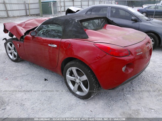 1G2MB35B86Y117881 - 2006 PONTIAC SOLSTICE RED photo 3