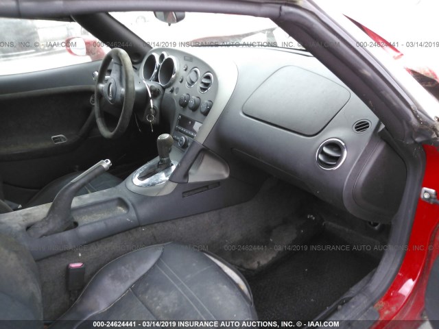 1G2MB35B86Y117881 - 2006 PONTIAC SOLSTICE RED photo 5