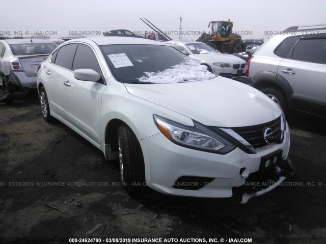 1N4AL3AP0HC216858 - 2017 NISSAN ALTIMA 2.5/S/SV/SL/SR WHITE photo 1