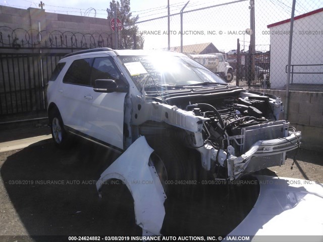 1FM5K7D8XJGA98385 - 2018 FORD EXPLORER XLT WHITE photo 1