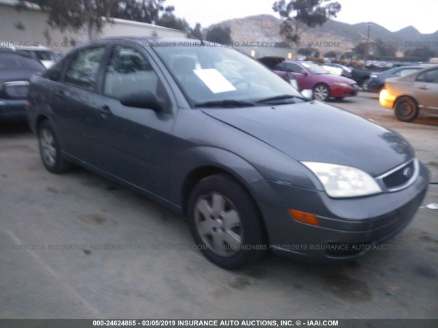 1FAFP34N96W165473 - 2006 FORD FOCUS ZX4 GRAY photo 1