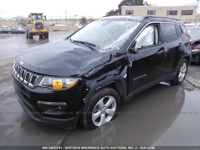 3C4NJCBB5JT469432 - 2018 JEEP COMPASS LATITUDE BLACK photo 2