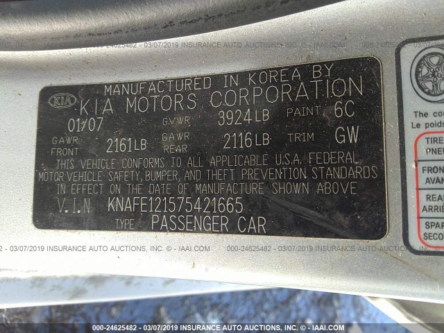 KNAFE121575421665 - 2007 KIA SPECTRA EX/LX SILVER photo 9