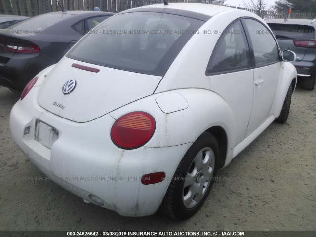 3VWDD21C12M401810 - 2002 VOLKSWAGEN NEW BEETLE GLX 白色 照片 4