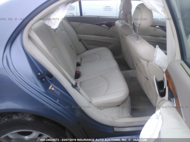 WDBUF65JX5A714982 - 2005 MERCEDES-BENZ E 320 BLUE photo 8