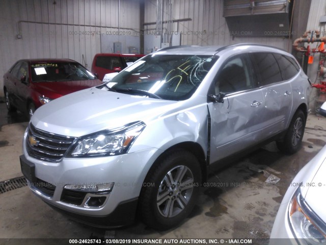 1GNKVGKD0HJ242402 - 2017 CHEVROLET TRAVERSE LT SILVER photo 2