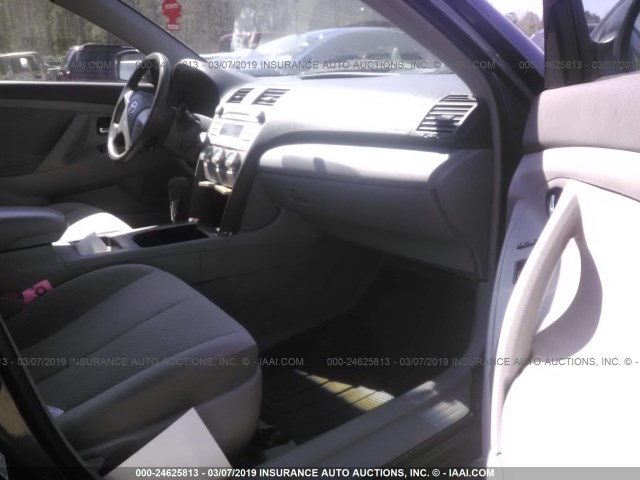 4T1BE46K07U074107 - 2007 TOYOTA CAMRY NEW GENERAT CE/LE/XLE/SE GRAY photo 5