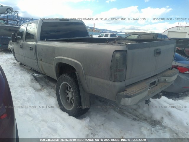 1GTHK33D67F188253 - 2007 GMC NEW SIERRA K3500 GRAY photo 3