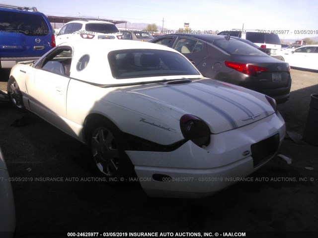 1FAHP60AX3Y101326 - 2003 FORD THUNDERBIRD  WHITE photo 3