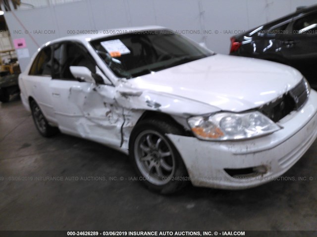 4T1BF28B2YU031789 - 2000 TOYOTA AVALON XL/XLS WHITE photo 1